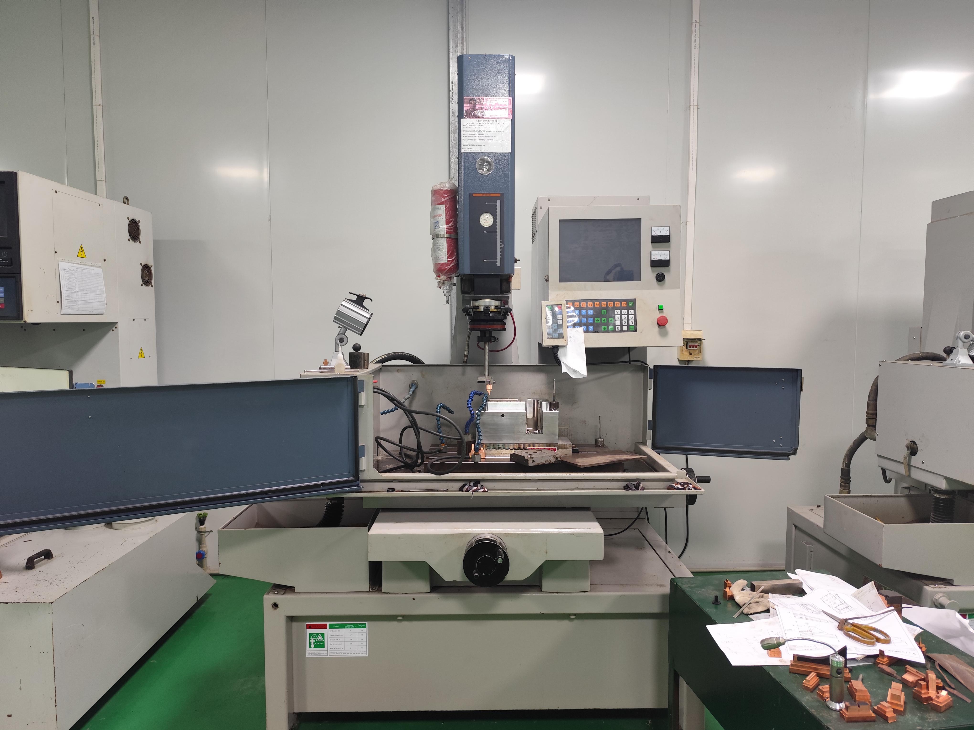 CNC milling machine (7)
